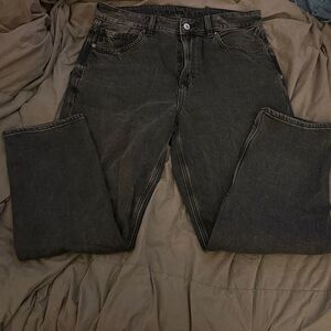 American Eagle Outfitters Black-Washed Mom Jeans